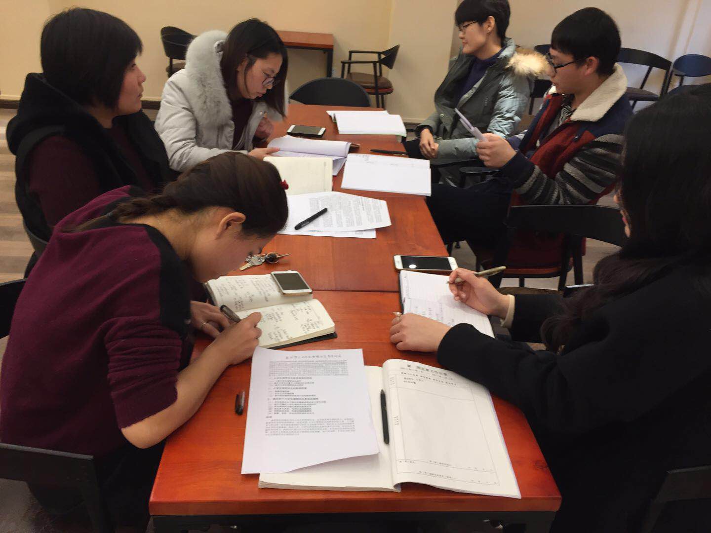 空港经济学院举办第一期学生思想政治工作理论研讨会