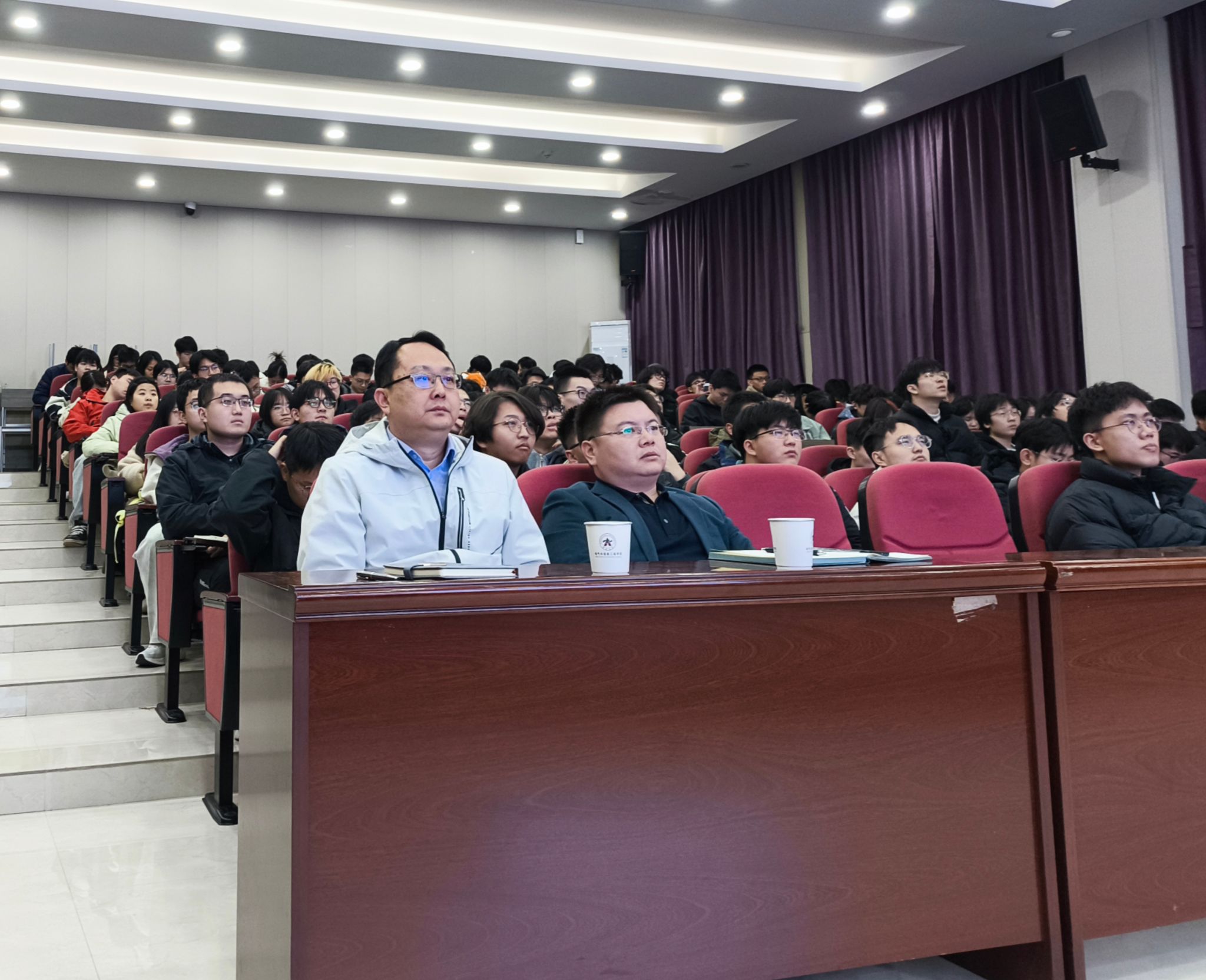 c74952362bd8305a519798dfa3b61a5e