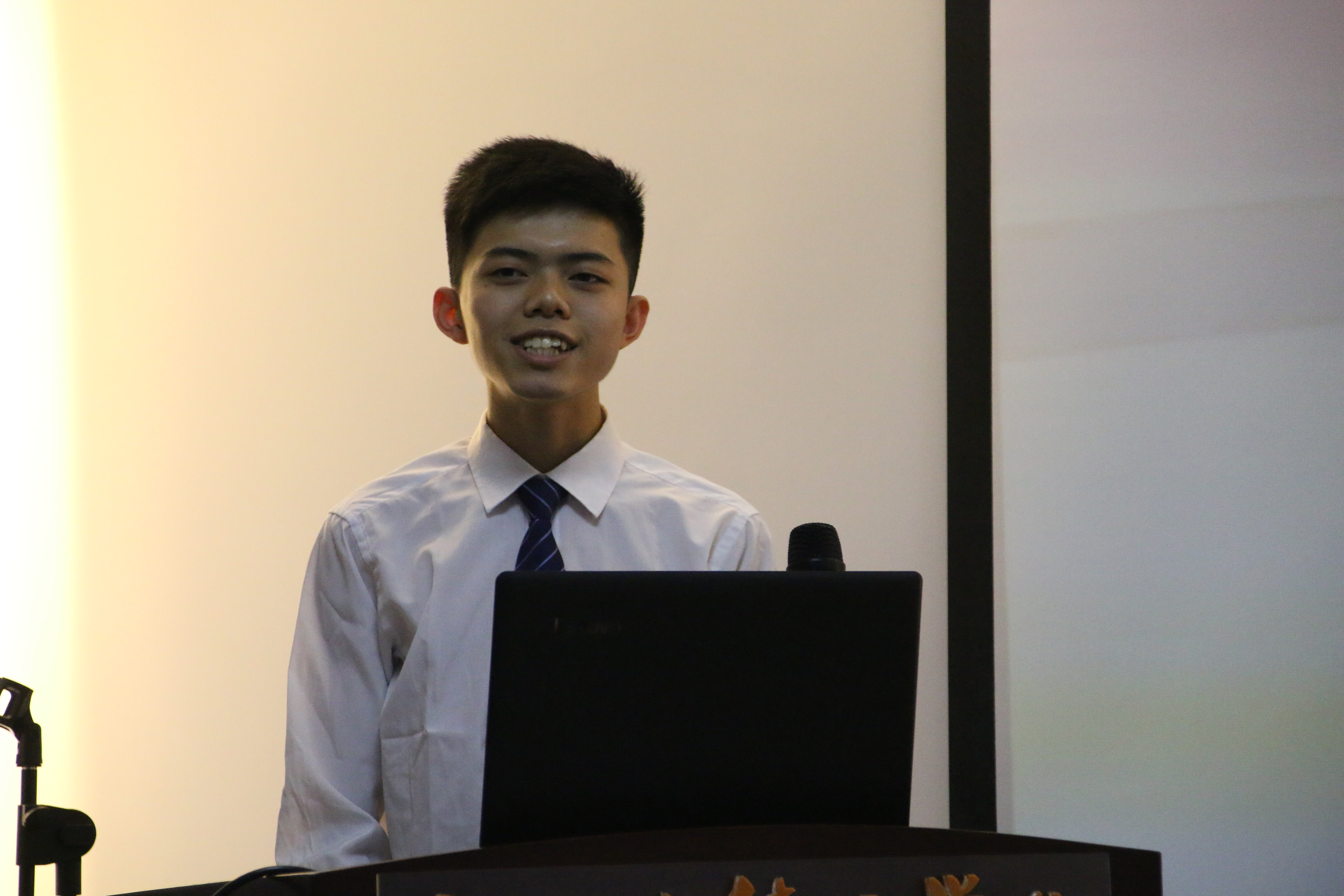 我院成功举办2017年学生代表大会