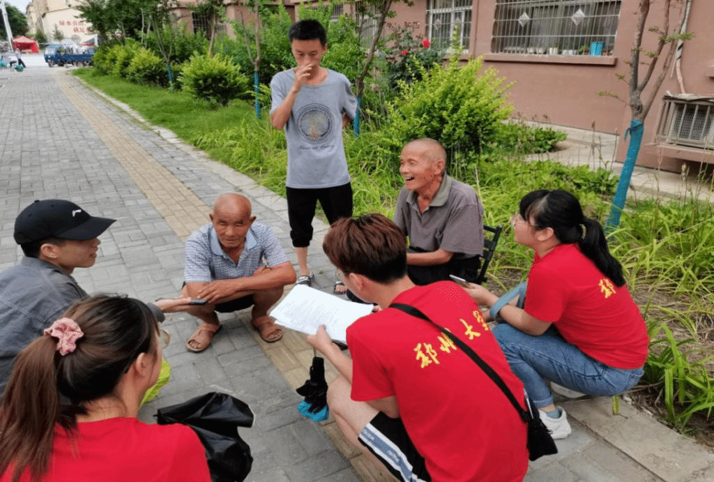 郑州大学管理工程学院大学生志愿者暑期三下乡社会实践活动